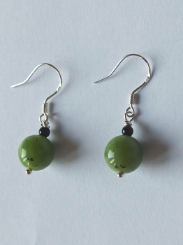 silver earrings-ear wires with jadeite and onyx beads-the colour is green and black